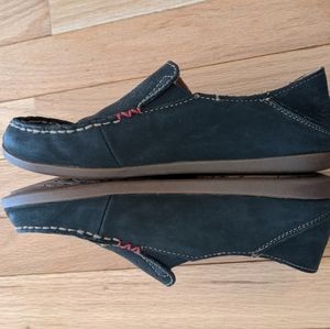 OluKai Womens Nohea Nubuck leather bohemian Slip On shoe sz 7